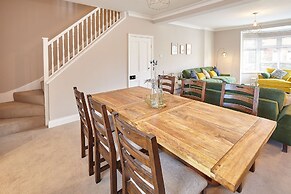 Host Stay Randolph House