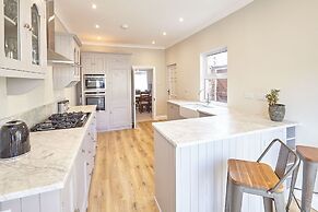 Host Stay Randolph House