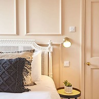 Host Stay Randolph House