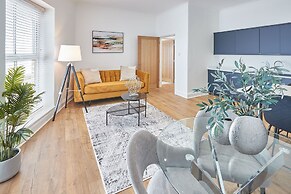 Host Stay Anchors Away