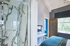 Host Stay 82G Galgate