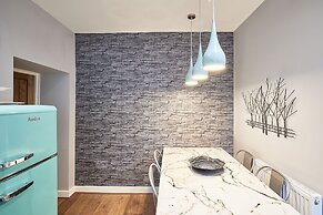 Host Stay 82G Galgate