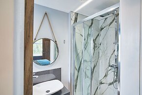 Host Stay 82G Galgate