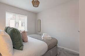 Host Stay Oyster Cottage