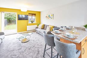 Host Stay The Tardis