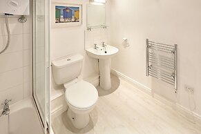 Host Stay Shipwrights Eskape