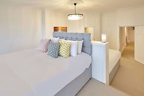 Host Stay Sea Forever Seafront Villa