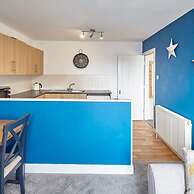 Host Stay The Whitby Pearl