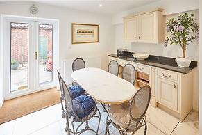 Host Stay Rose Cottage