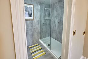 Host Stay The Old Chapel