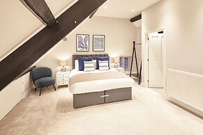 Host Stay Graham House