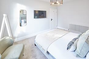 Host Stay Albion House