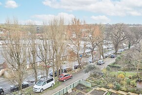 Host Stay Albion House