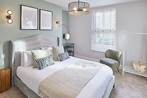 Host Stay Albion House