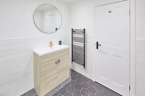 Host Stay Albion House