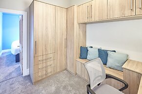 Host Stay Cattersty Hideaway