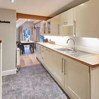 Host Stay Sleepers No 8