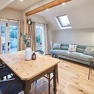 Host Stay Sleepers No 8