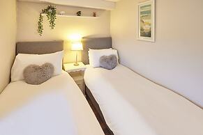 Host Stay Abbey Heights