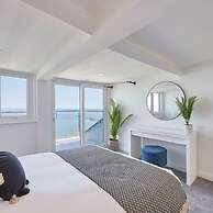 Host Stay Penthouse Pier View