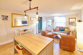 Host Stay The Old Dairy