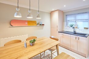 Host Stay Salty Seaview