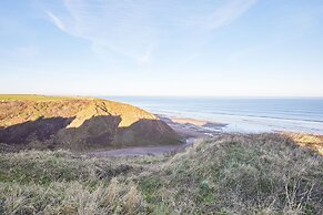 Host Stay Salty Seaview