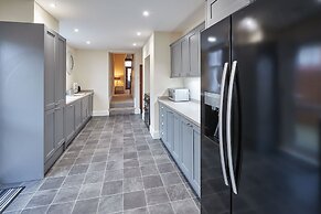 Host Stay The Townhouse