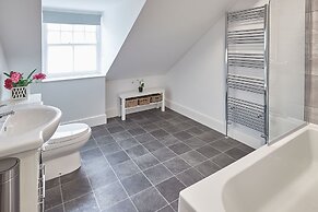 Host Stay The Townhouse