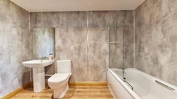 Host Stay The Parlour