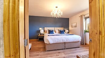 Host Stay The Parlour