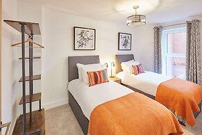 Host Stay 3 Queens Court