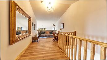 Host Stay The Gathering