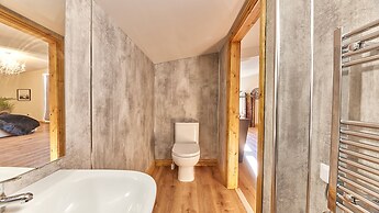 Host Stay The Gathering