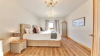 Host Stay The Gathering