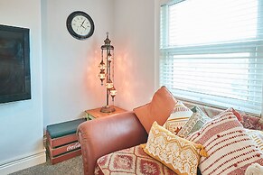 Host Stay Seas The Day