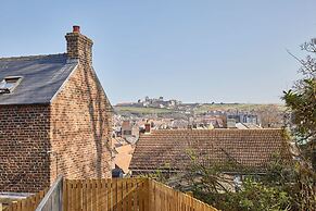 Host Stay Jet Cottage Spa Well