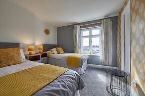 Host Stay Cummins Goings Cottage