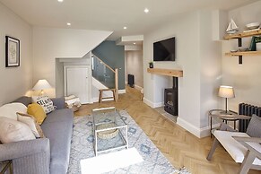 Host Stay The Salt Nook