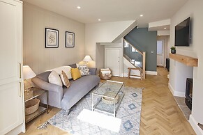 Host Stay The Salt Nook