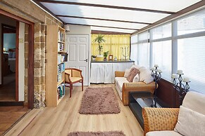 Host Stay The Arches Cottage
