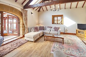 Host Stay The Arches Cottage