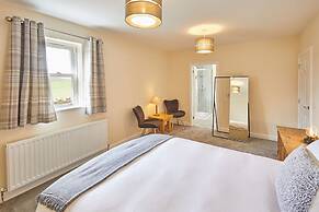 Host Stay Carlewell Cottage