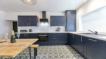 Host Stay Blacksmith s Cottage