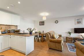 Host Stay Farrier William