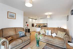 Host Stay Farrier William