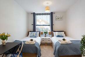 Host Stay Farrier William