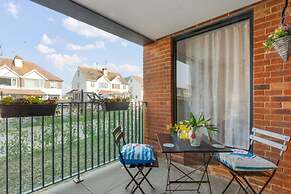 Host Stay Farrier William