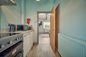 Host Stay Bluebell Cottage