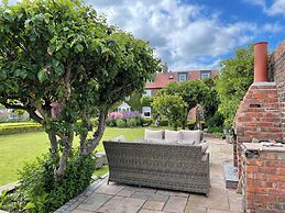 Host Stay Bay View House